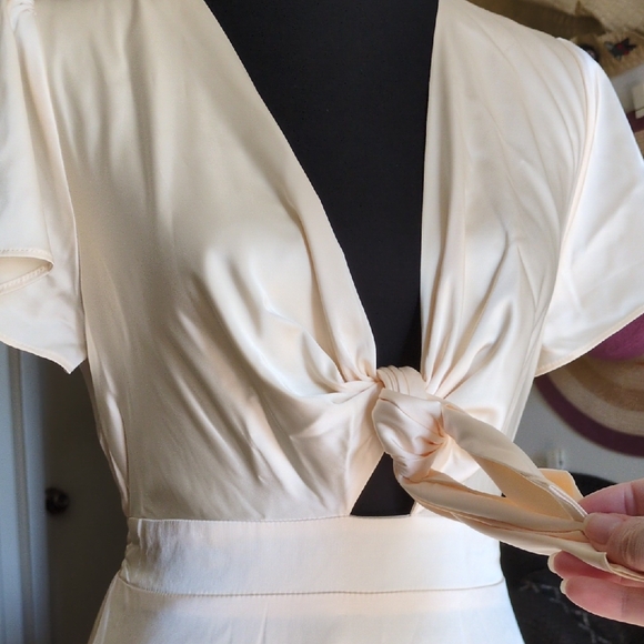 Baltic Born Poppy Satin Midi Dress Ivory Tie Front Med **SMALL SPOT ON BOTTOM - Picture 6 of 13